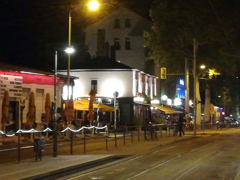 Karli bei Nacht