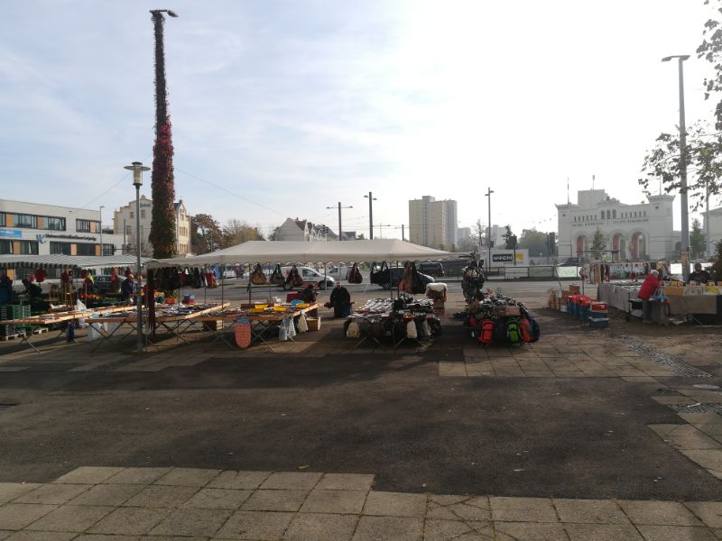 Marktstände am Bayrischen Bahnhof