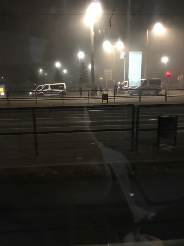 Polizeiaufgebot am Bayrischen Bahnhof